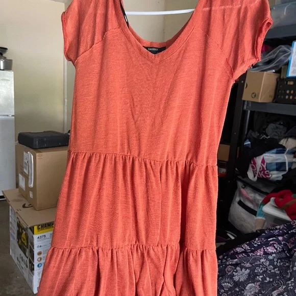 orange dress poshmark Looking at bridesmaids dresses on Poshmark, need help narrowing them down! : r/Weddingattireapproval